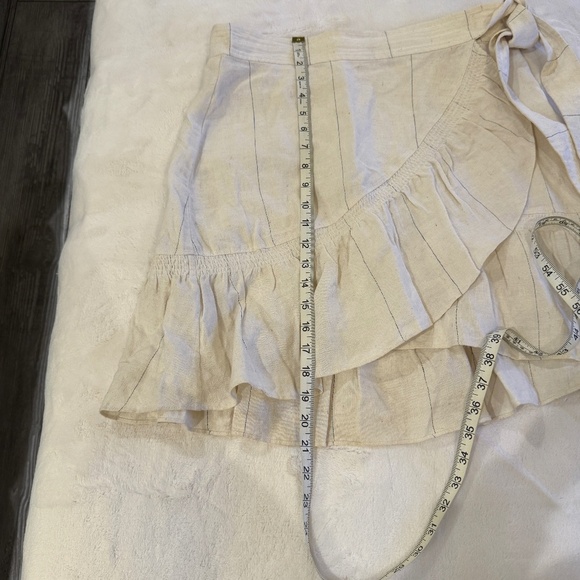 A.L.C Hampton Wrap Ruffle Mini Skirt in White Midnight45305 - Picture 7 of 11